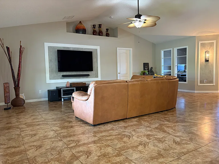 3024 Sand Stone Cir — Photo 8