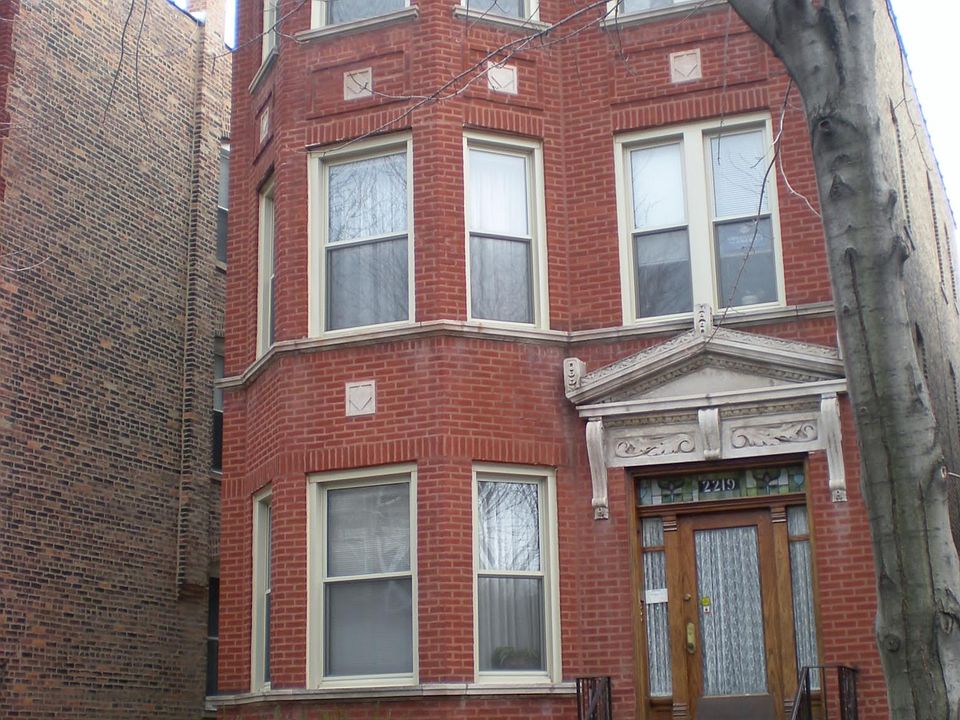 Front of building. Apartment is 2nd floor front.