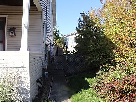 Side access to back yard.