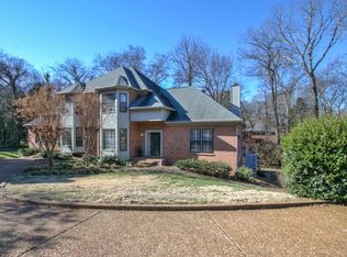 3805A Abbott Martin Rd, Nashville, TN 37215