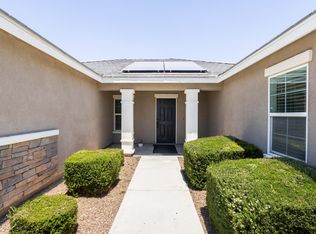 3121 Garnet Ln, Lancaster, CA 93535