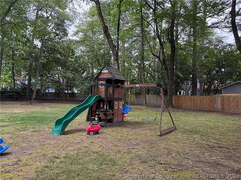 3643 Sugar Cane Cir — Photo 19