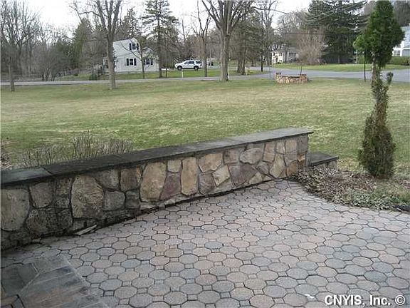 2nd image of 396 Churchill Ln