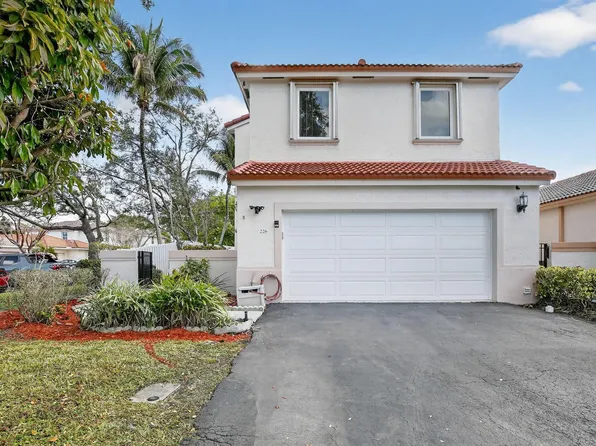 226 NW 75th Way, Plantation, FL 33317