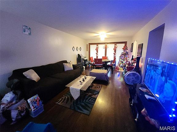 3rd image of 1224 Odessa Dr