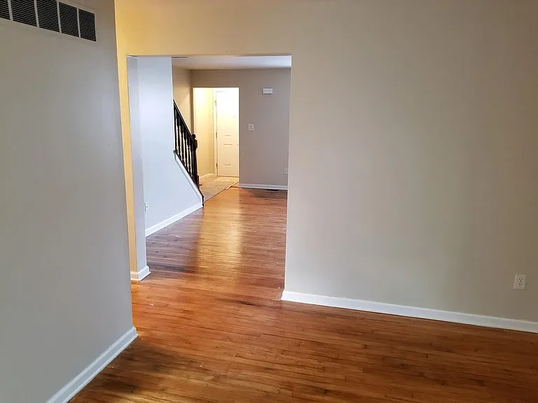 629 Candlestick Ln — Photo 5