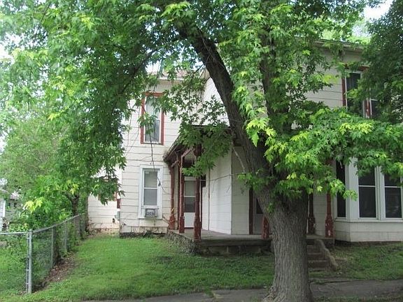3rd image of 400 N 5th St