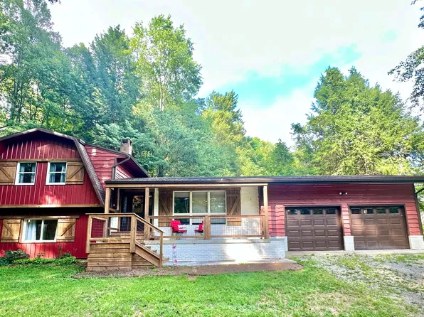 25040 State Route 180, Rockbridge, OH 43149