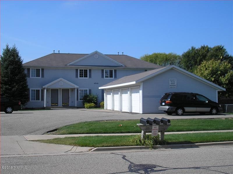 1st image of 4541 Bowen Blvd SE