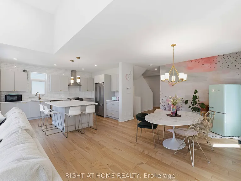 289 Mount Nebo Way — Photo 12