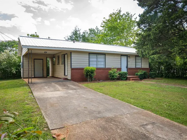 523 Brentwood St, Sylacauga, AL 35150