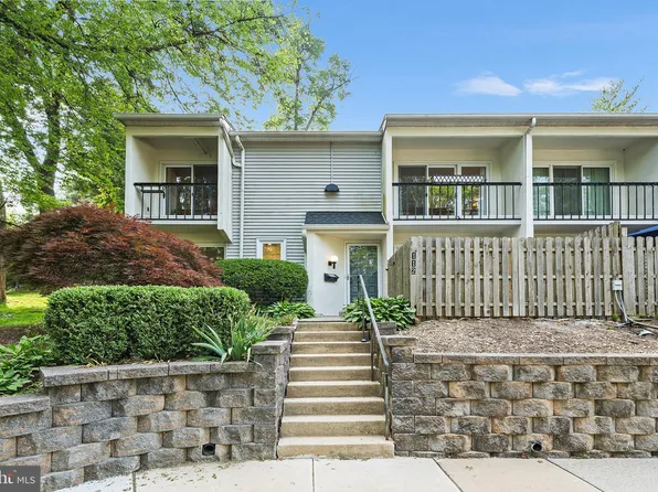 112 Oxley Ct, Newtown Square, PA 19073