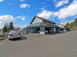 949 Prescott Ln, Springfield, OR 97477