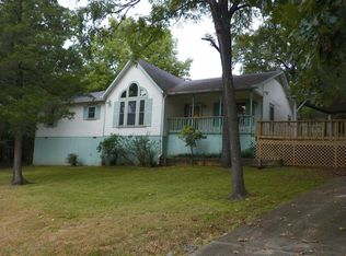9 Blackfoot Ln, Holiday Island, AR 72631