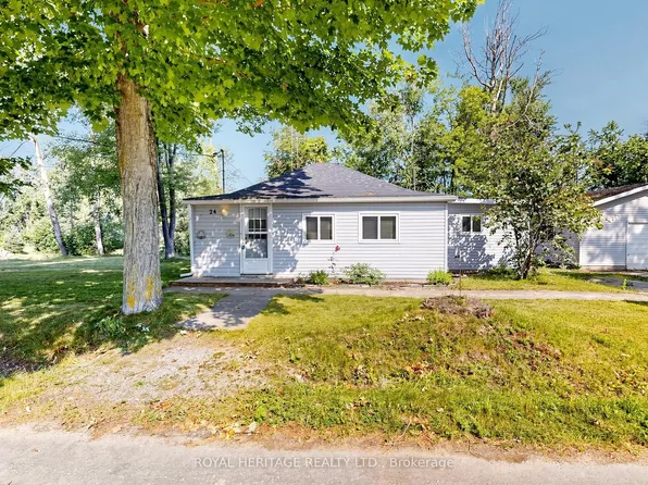 24 Ridge Ave, Ramara, ON L0K 1B0