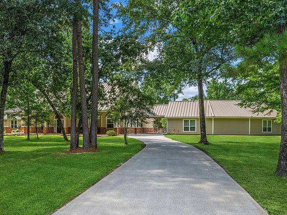 2nd image of 28333 Timber Oaks Ct