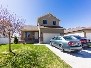 1816 E Independence Way, Eagle Mountain, UT 84005