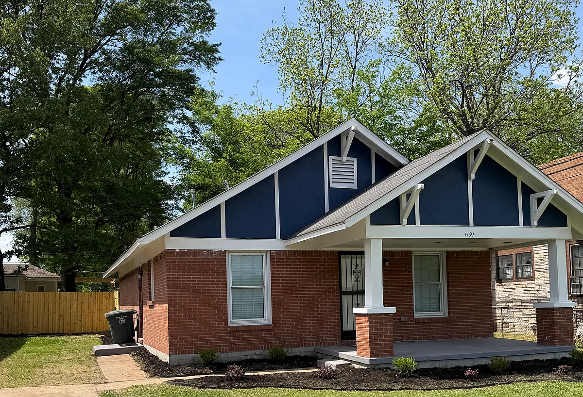 Building Photo - 1191 Kyle St