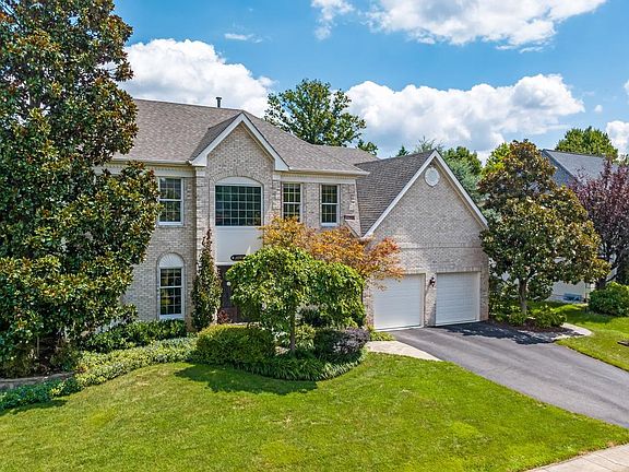 3rd image of 12762 Alder Woods Dr