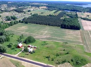 N Long Lake Rd, Traverse city, MI 49685