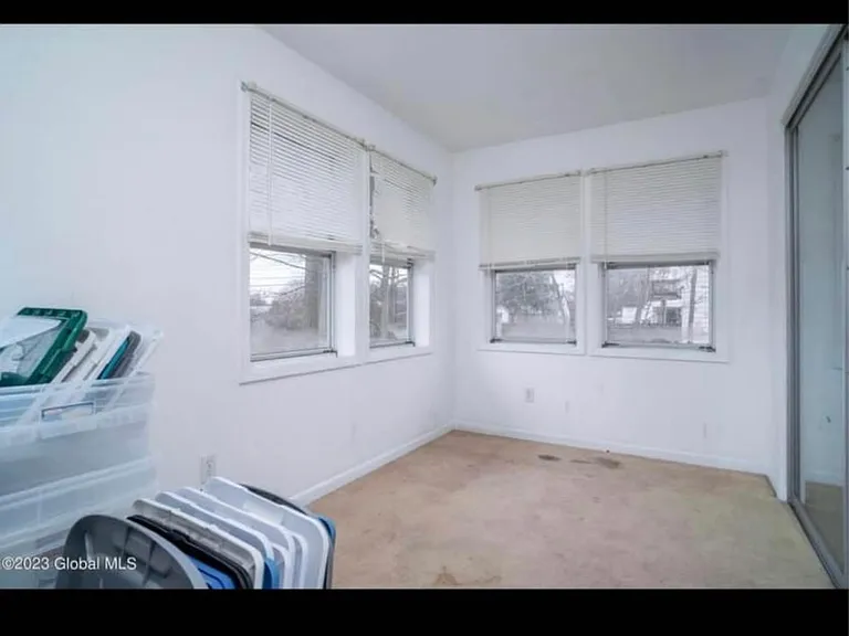 19 Tampa Ave #2 — Photo 7