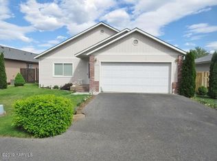 1919 Royal Palm Ave, Union Gap, WA