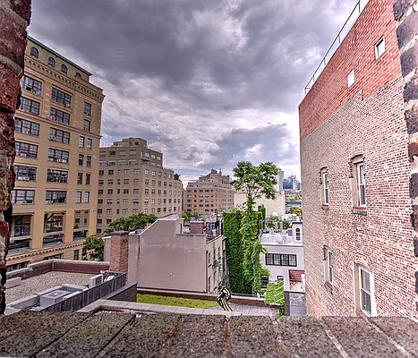 Rented by Urbane Brokerage | media 17