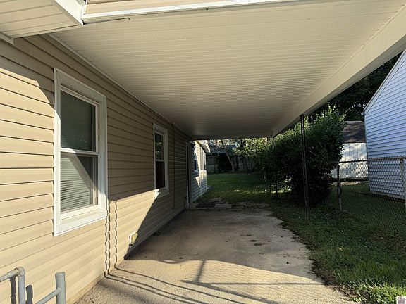 5th image of 3228 Rucker Ave