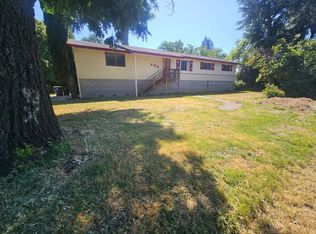 425 5th St, Tehama, CA 96090