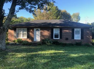 9210 Margaret Ann Ct, Pewee Valley, KY 40056