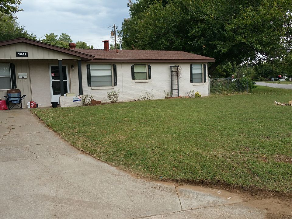 1st image of 3641 Mistletoe Avenue