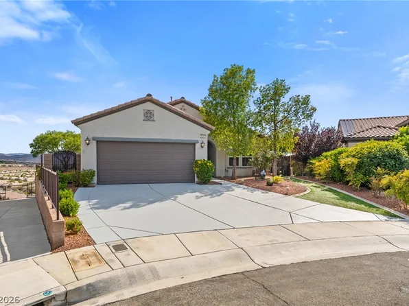 2393 Wood Village Dr, Henderson, NV 89044