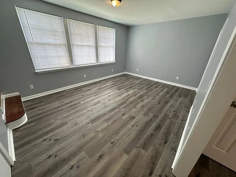 833 North Ave #A4 — Photo 3