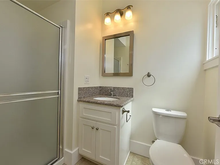 470 W Center St — Photo 13