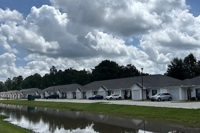 2nd image of 8739 Lockhart Rd