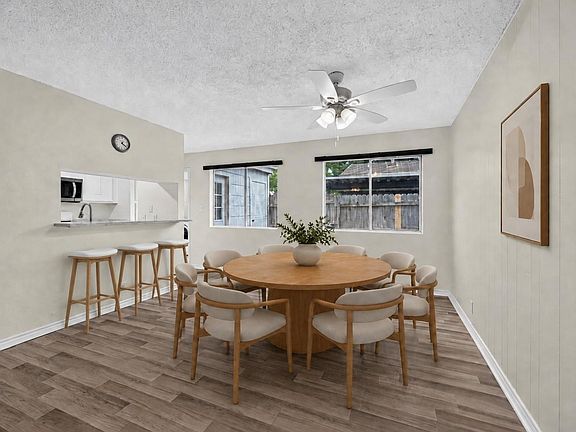 4th image of 8101 Amelia Rd #401-D