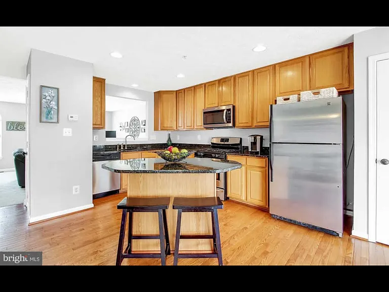 711 Wineberry Way — Photo 12