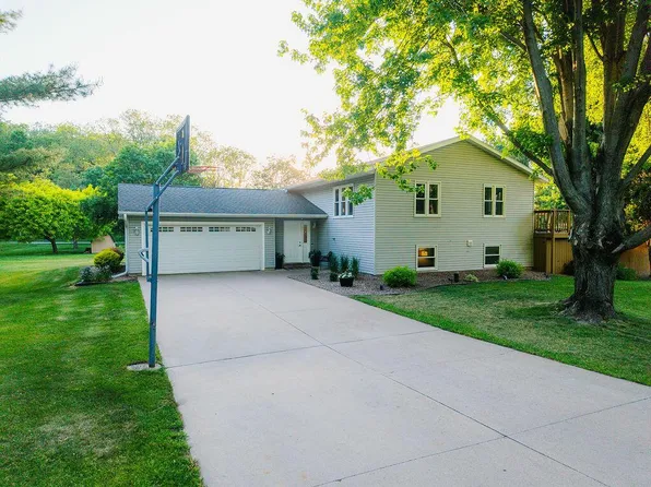 N5273 Clover COURT, Onalaska, WI 54650