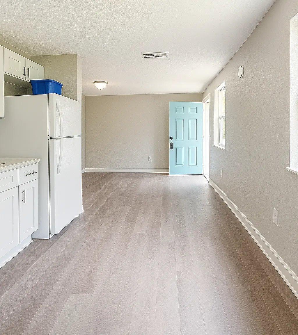 2 bed, 700 sqft, $1,325 — Photo 2