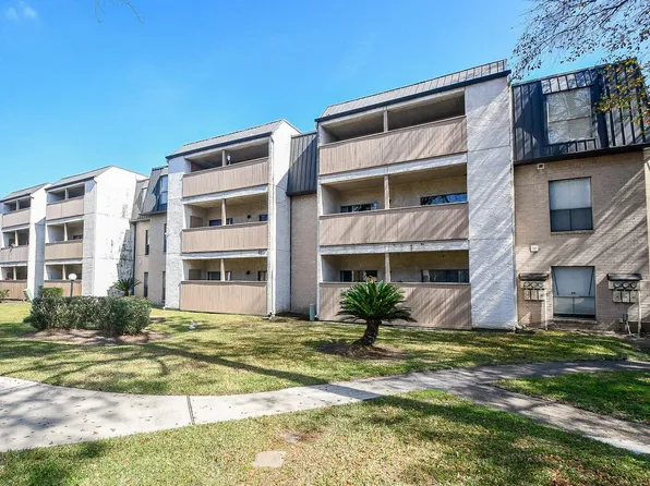 8433 Hearth Dr APT 1, Houston, TX 77054