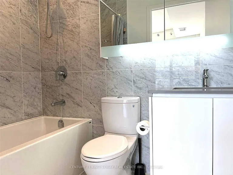 117 McMahon Dr #H07 — Photo 15