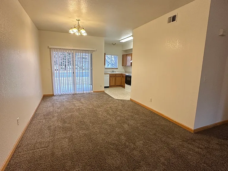 3550 W 24th St — Photo 4