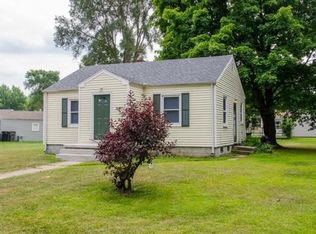 56523 Crescent Dr, Osceola, IN 46561