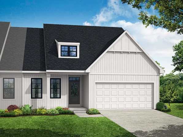 868 Shadowbrooke Dr, Dover, PA 17315