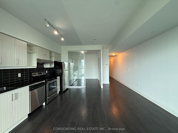 2nd image of 160 Vanderhoof Ave #1418