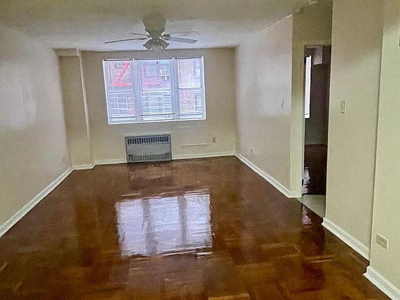 4th image of 8809 148th St APT 1D