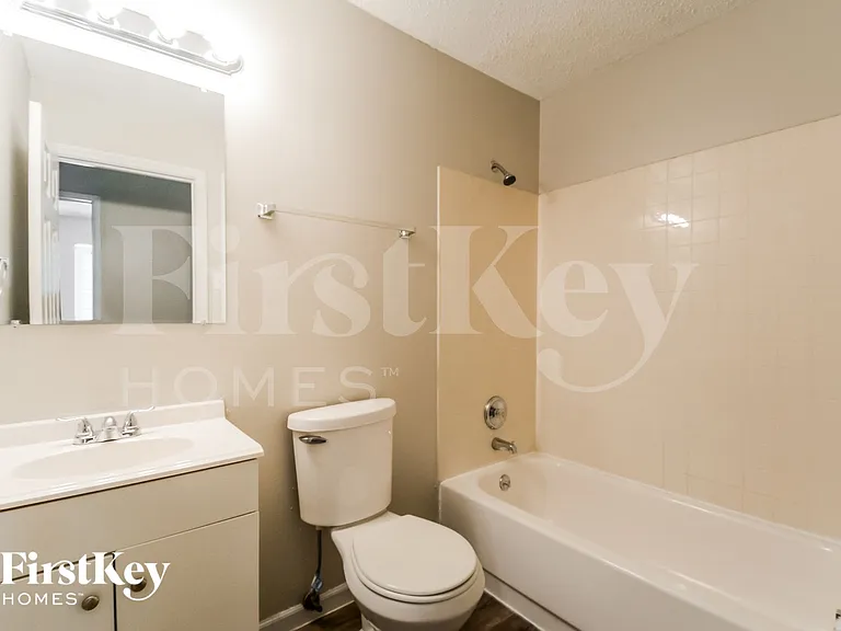 1835 Stilton Ct — Photo 14
