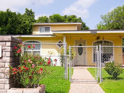 9207 Brink Ln, San Antonio, TX, 78221