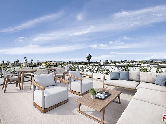 4th image of 521 N Gramercy Pl Penthouse 2