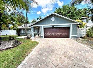 9721 Carousel Cir N, Boca Raton, FL 33434